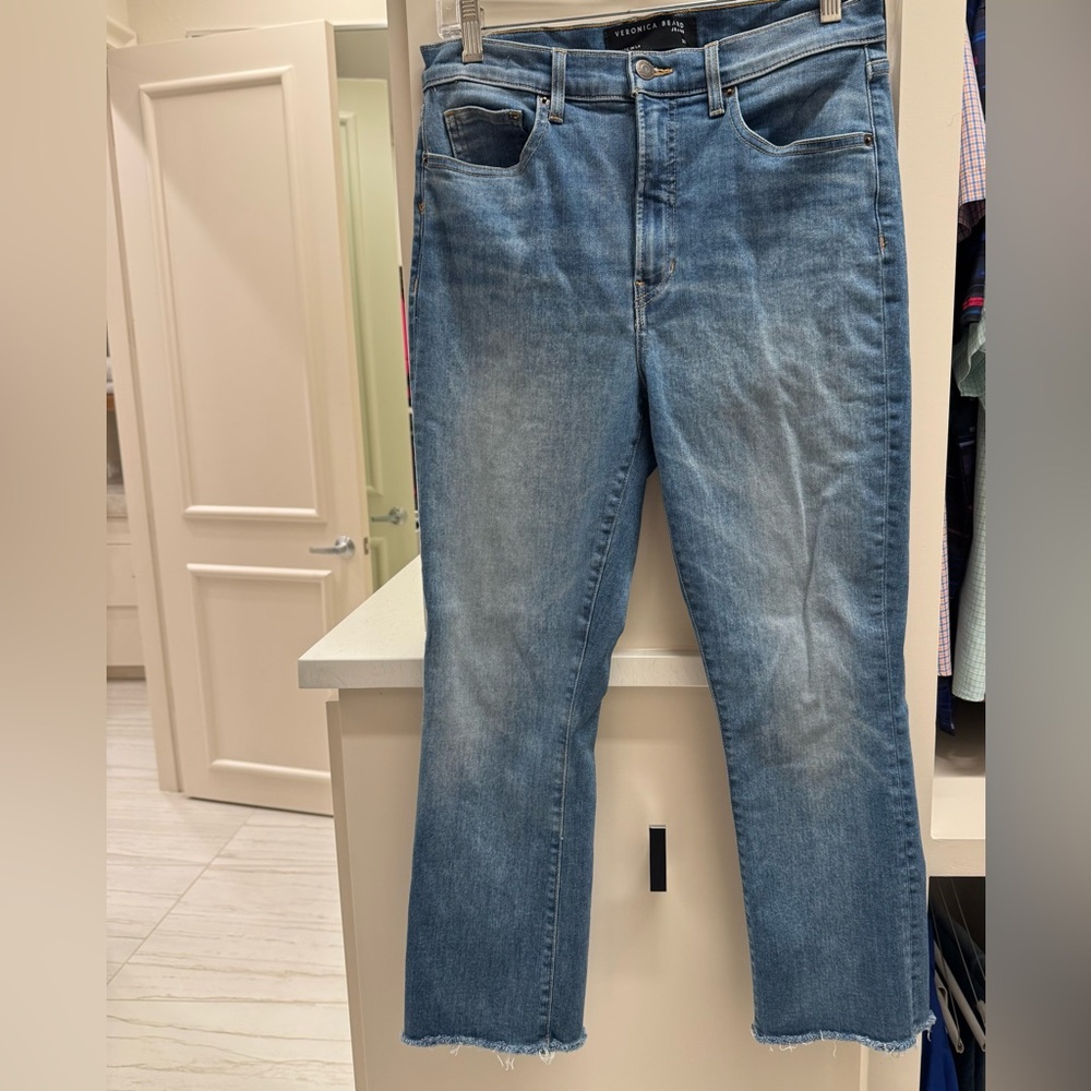 Veronica Beard Carly Kick Flare Jeans size 30 ankle length medium wash jeans